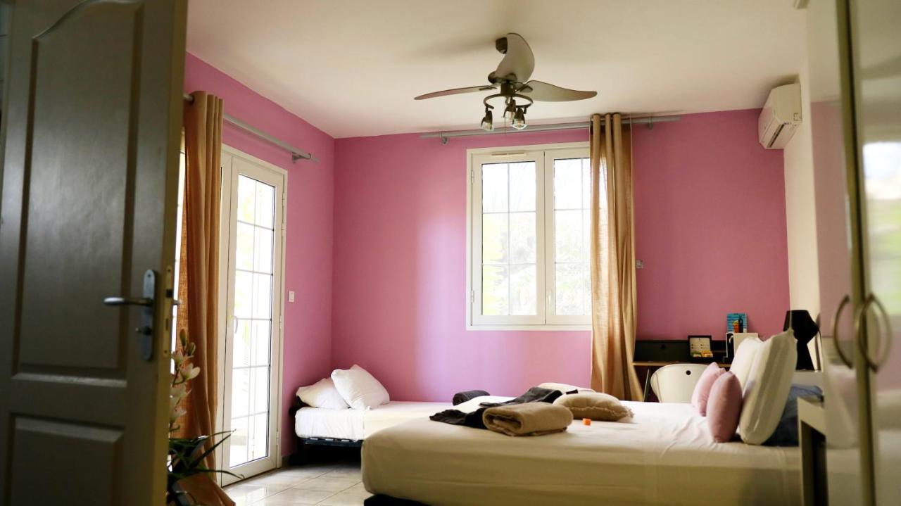 Lindsey Hotel Saint Pierre Bagian luar foto