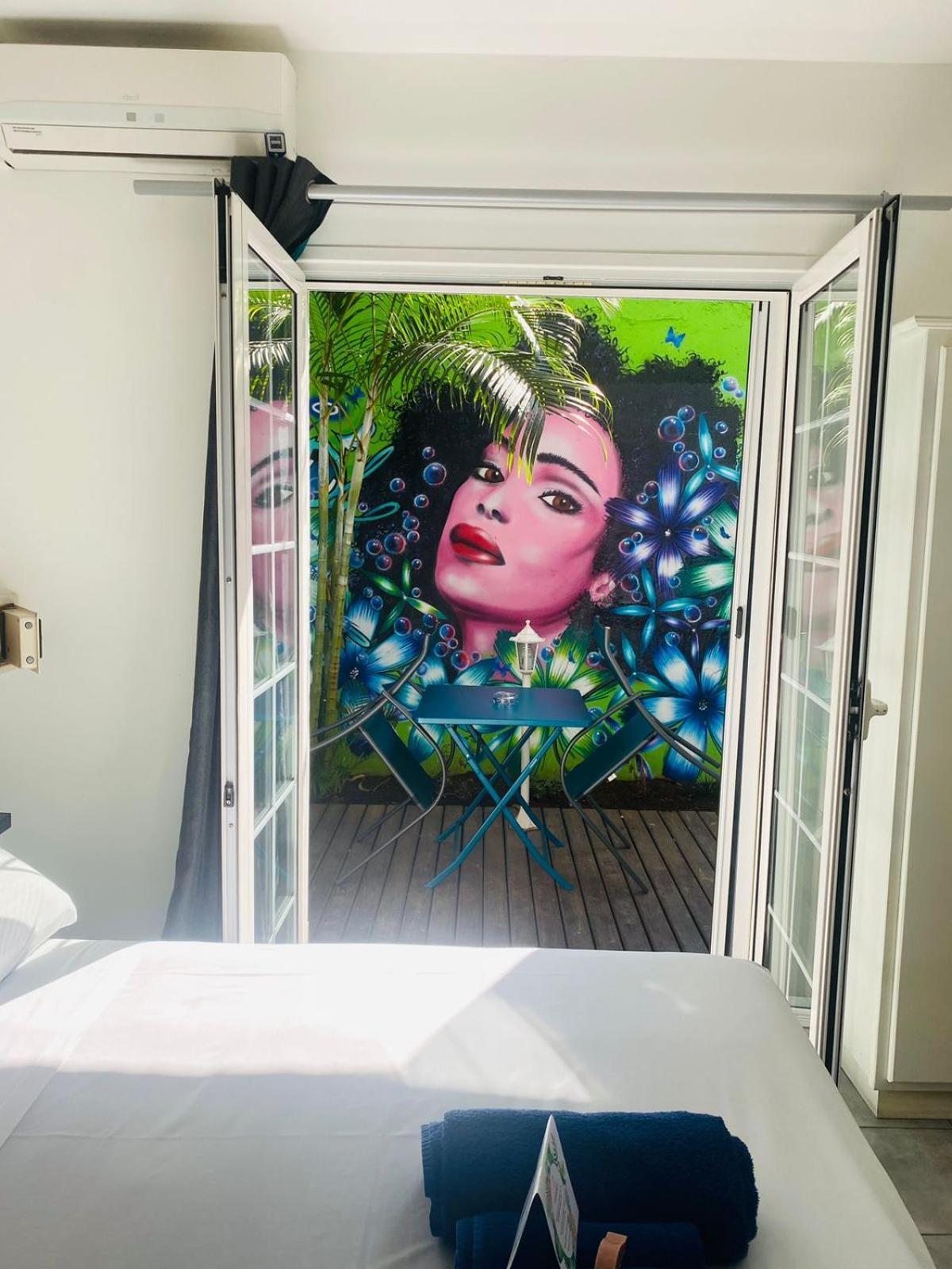 Lindsey Hotel Saint Pierre Bagian luar foto