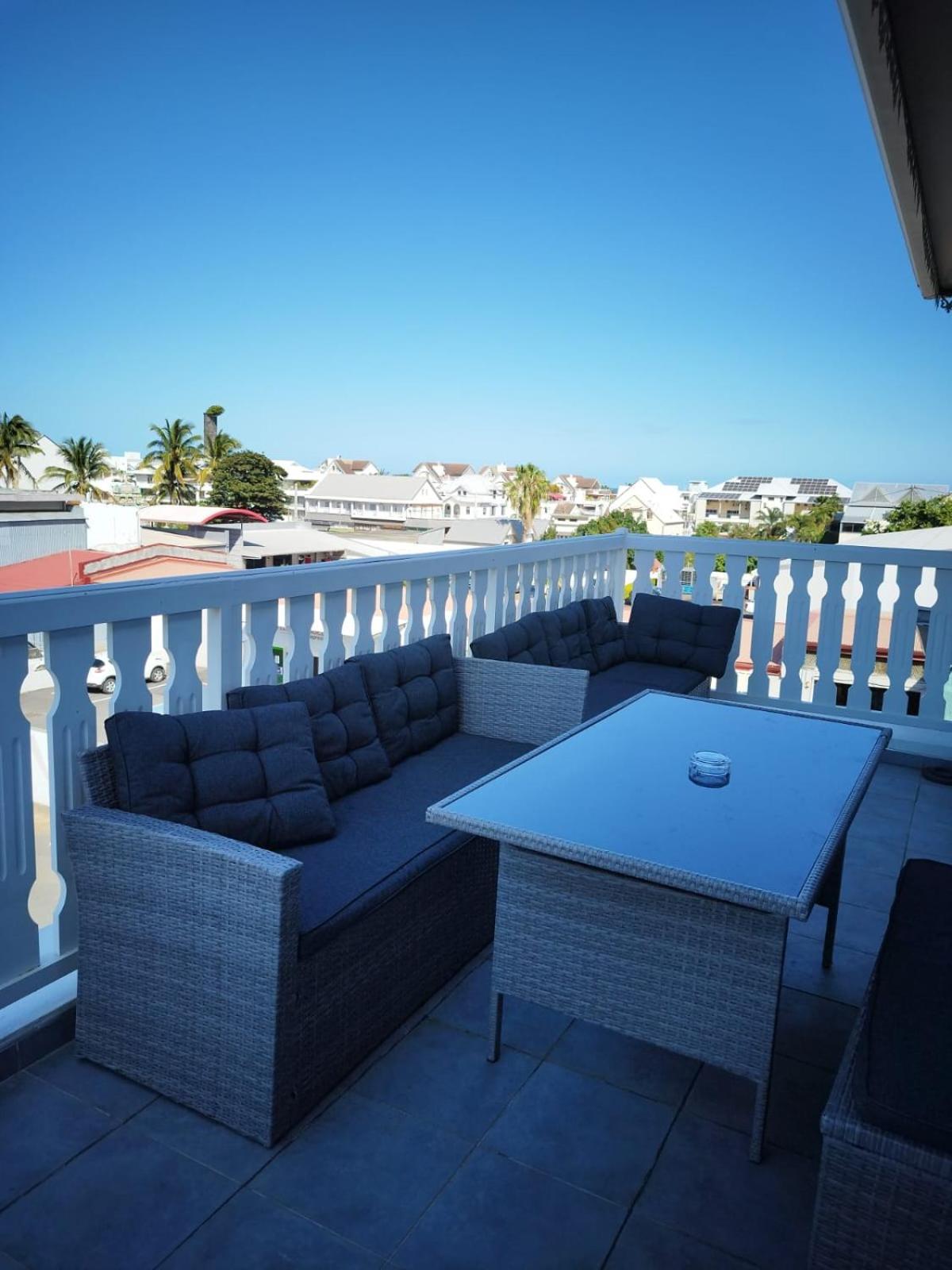 Lindsey Hotel Saint Pierre Bagian luar foto