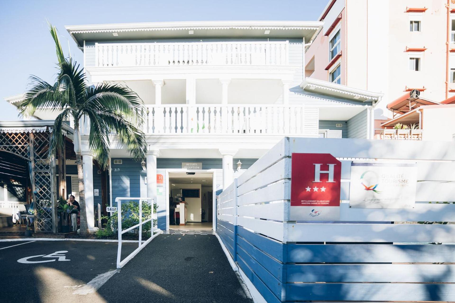Lindsey Hotel Saint Pierre Bagian luar foto